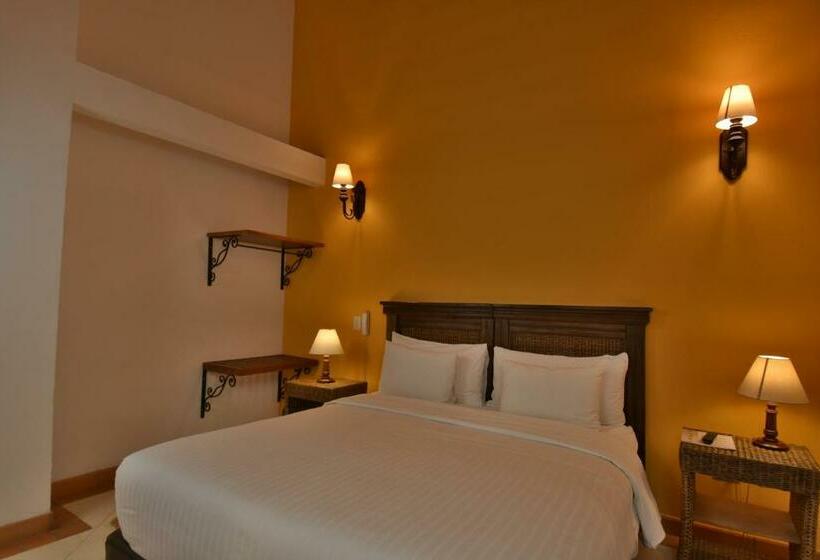 Номер Стандарт, Campanario Real