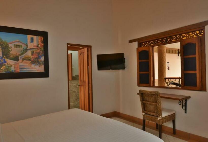 Номер Стандарт, Campanario Real