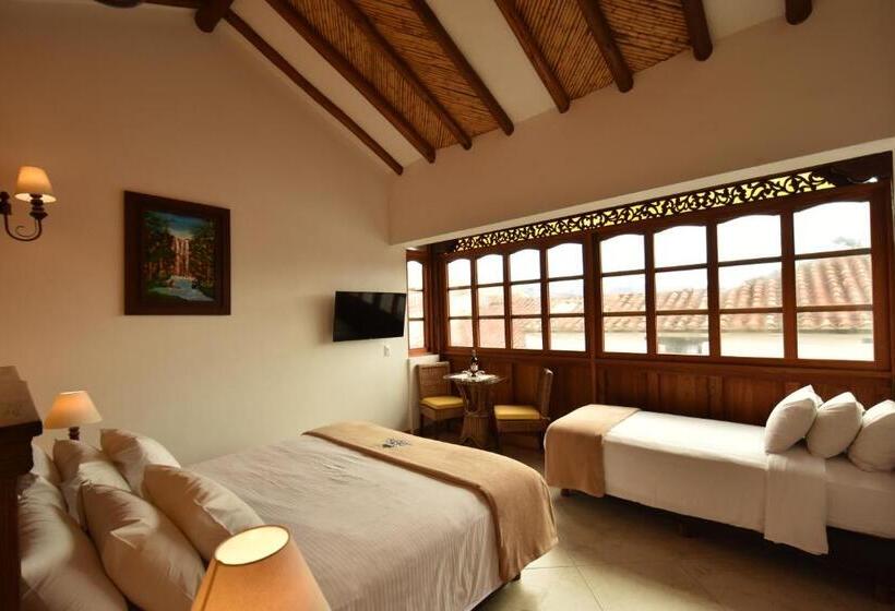 Номер Стандарт Трехместный, Campanario Real