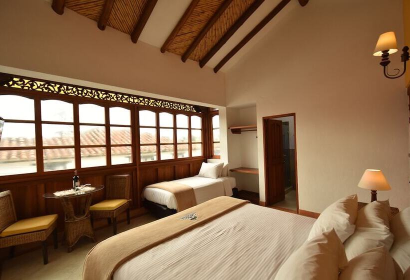 Номер Стандарт Трехместный, Campanario Real