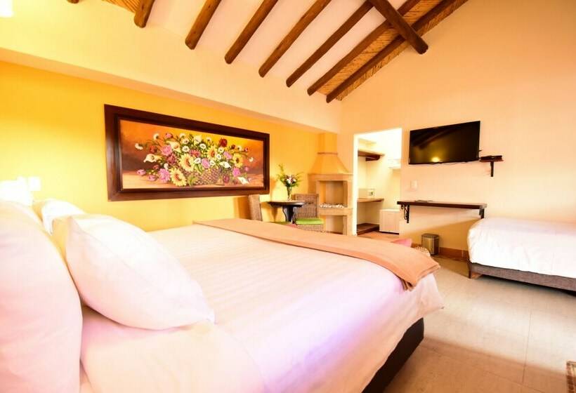 Номер Стандарт Трехместный, Campanario De La Villa