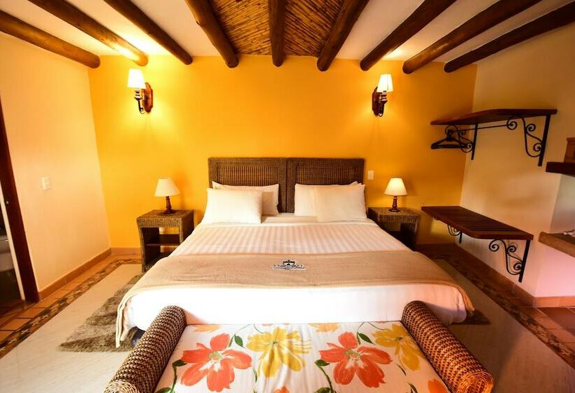 Номер Стандарт, Campanario De La Villa