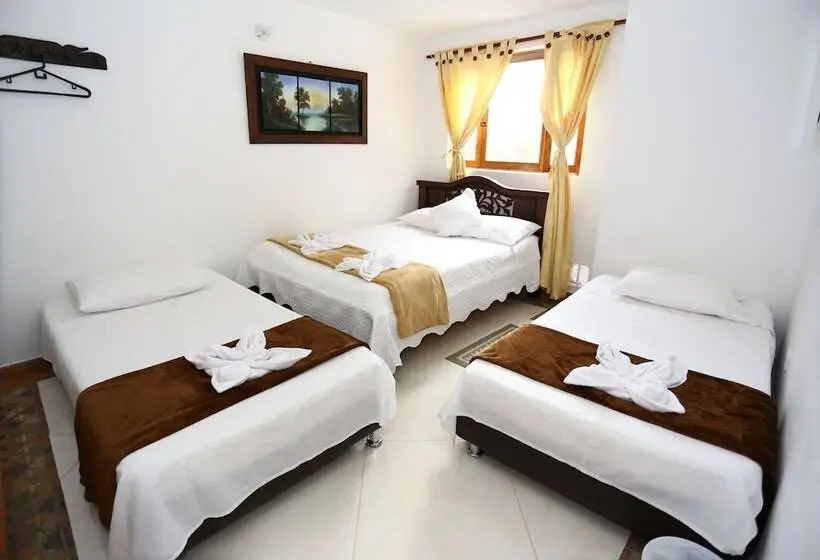 اتاق استاندارد چهار تخته, Casa Cantabria