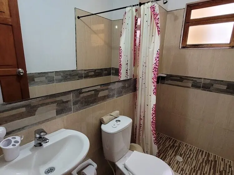 اتاق استاندارد چهار تخته, Casa Cantabria