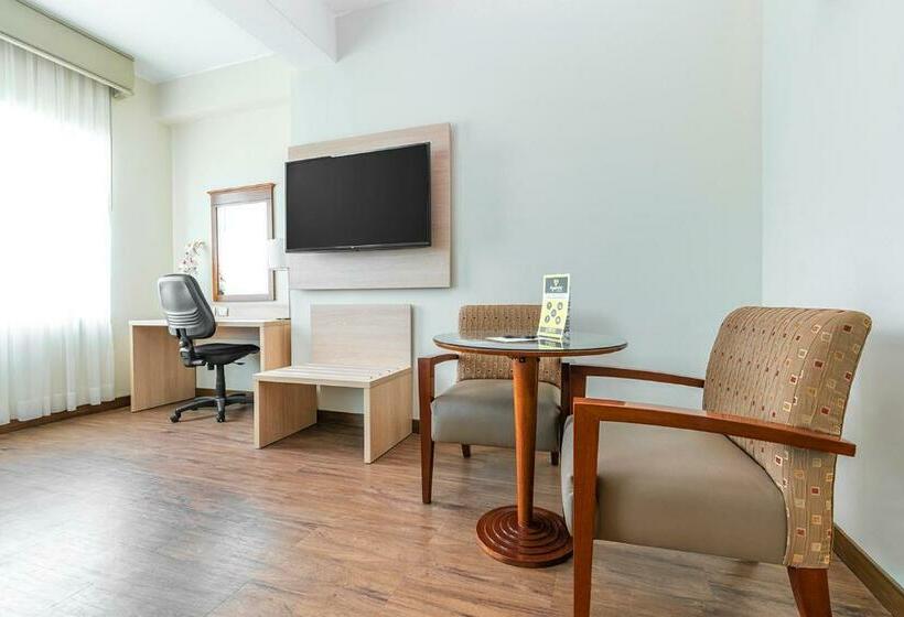 سوییت, Del Prado