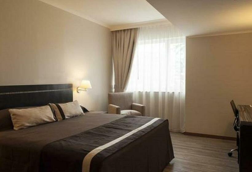 غرفة قياسية, Diego De Almagro Providencia