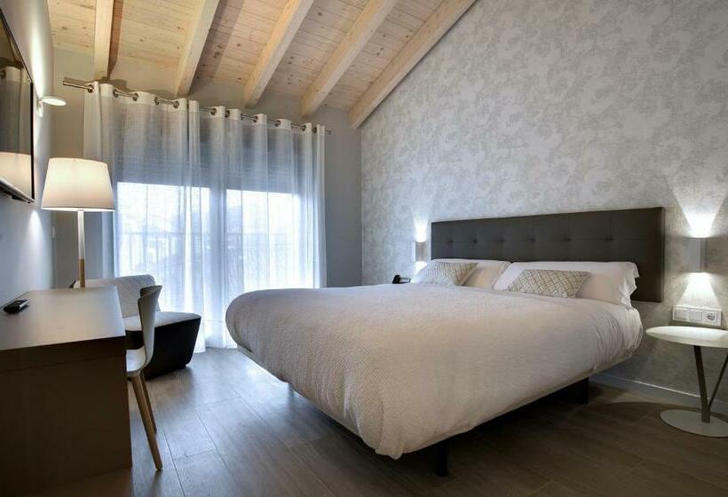 اتاق لوکس, Lemik