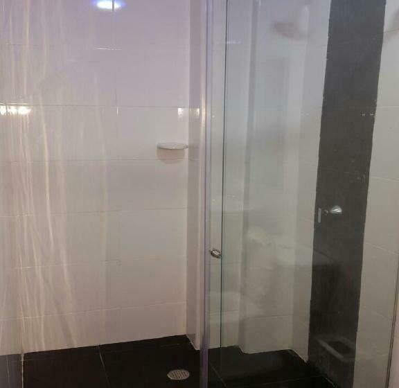 غرفة قياسية, Septima Avenida