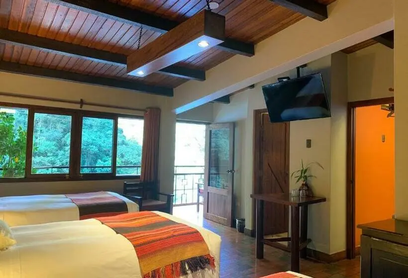スタンダードトリプルルーム, Panorama B&b