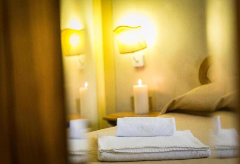 סוויטת ג'וניור דלוקס, Posta R.t.a