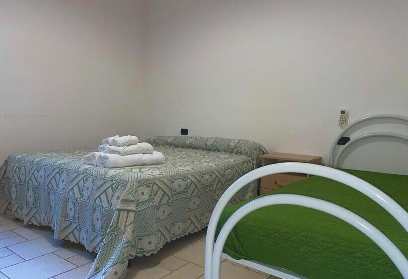 Номер Стандарт Трехместный, Tenuta Kalós