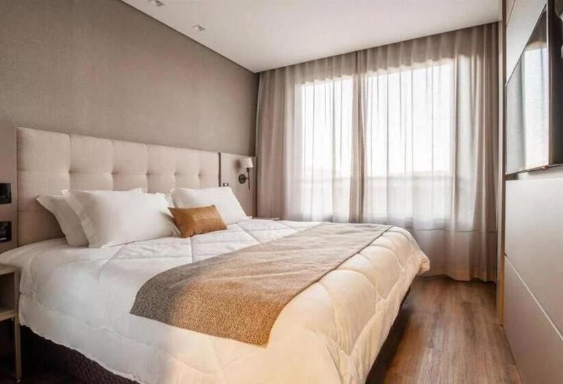 4인용 스탠다드 룸, Chateau Laghetto Collection