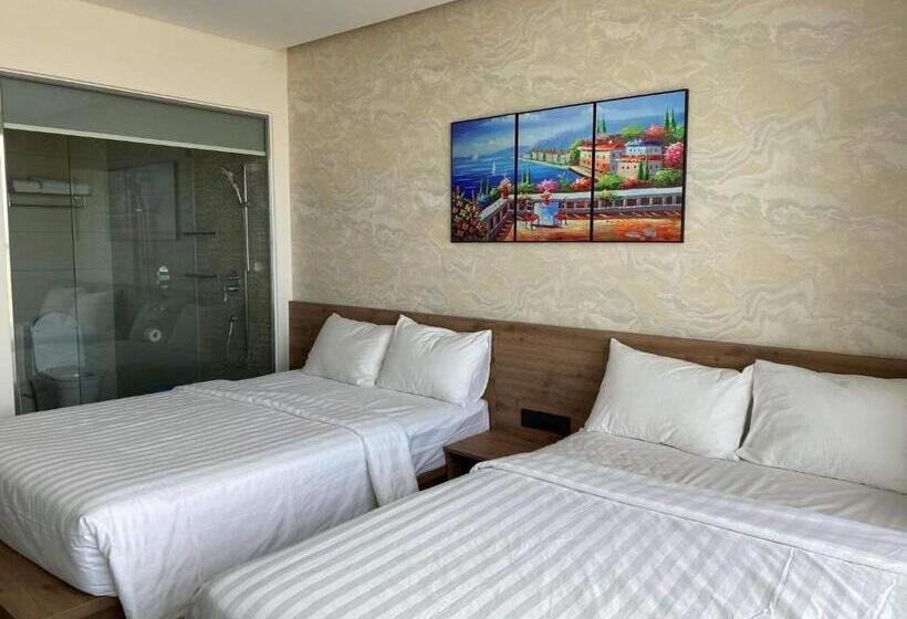 اتاق استاندارد چهار تخته با چشمانداز دریا, Venus Apartment   Apec Mandala Phú Yên