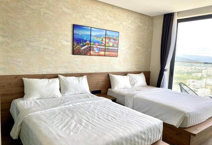 اتاق استاندارد چهار تخته با چشم‌انداز دریا, Venus Apartment   Apec Mandala Phú Yên