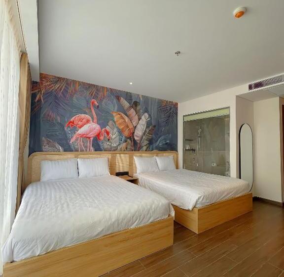 اتاق استاندارد چهارنفره با بالکن, Venus Apartment   Apec Mandala Phú Yên