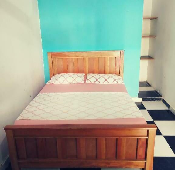 غرفة قياسية, Hostal Maranatha