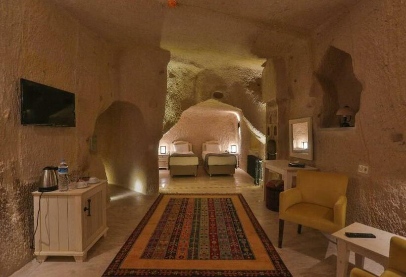 סוויטה, Acropolis Cave Suite