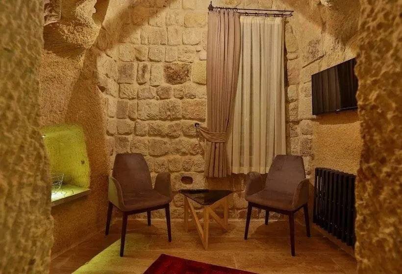 Sviitti, Acropolis Cave Suite