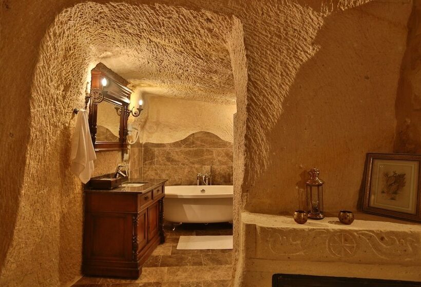 סוויטה נשיאותית, Acropolis Cave Suite