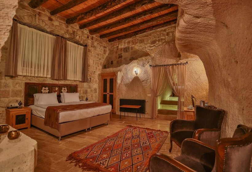 סוויטה נשיאותית, Acropolis Cave Suite