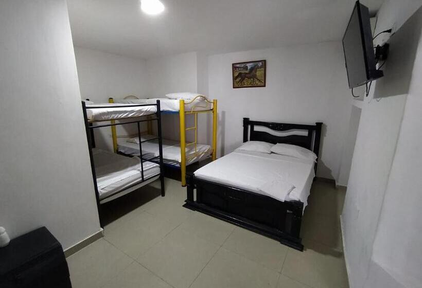 غرفة عائلية, Andalucía Inn