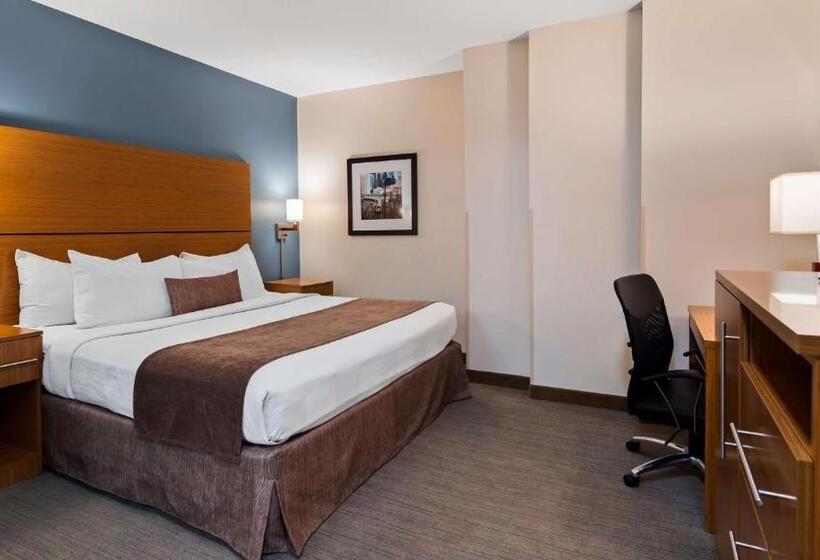 اتاق استاندارد با تخت بزرگ برای معلولان, Best Western Plus Philadelphia Convention Center