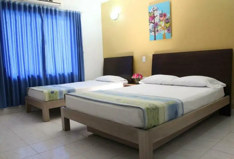 Chambre Triple Standard, Bosque