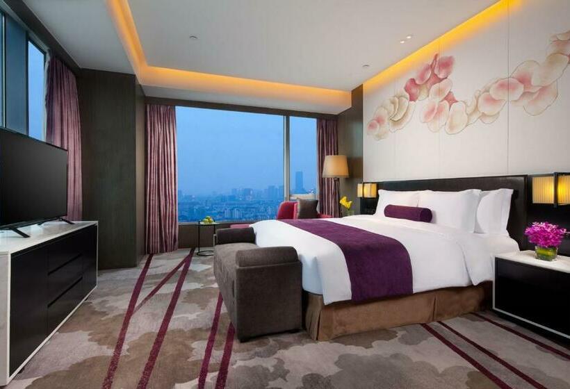 Номер Клуб, Crowne Plaza Kunshan, An Ihg