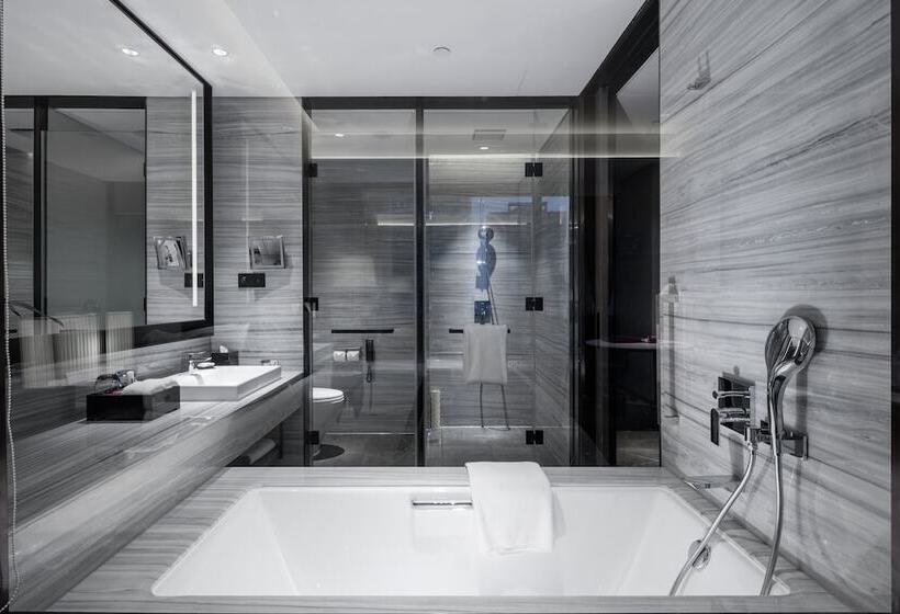带城市景观的标准间, Crowne Plaza Kunshan, An Ihg