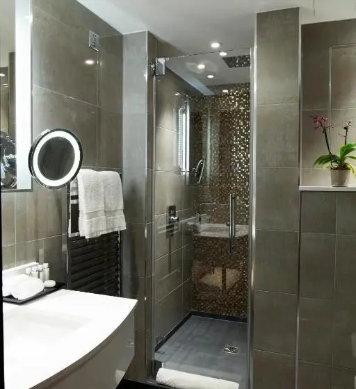 キングサイズベッドのスタンダードルーム, Hyatt Regency London Albert Embankment