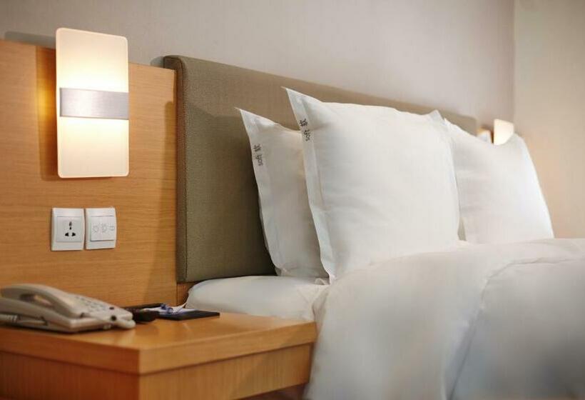 اتاق استاندارد با تخت بزرگ, Holiday Inn Express Tangshan Downtown, An Ihg
