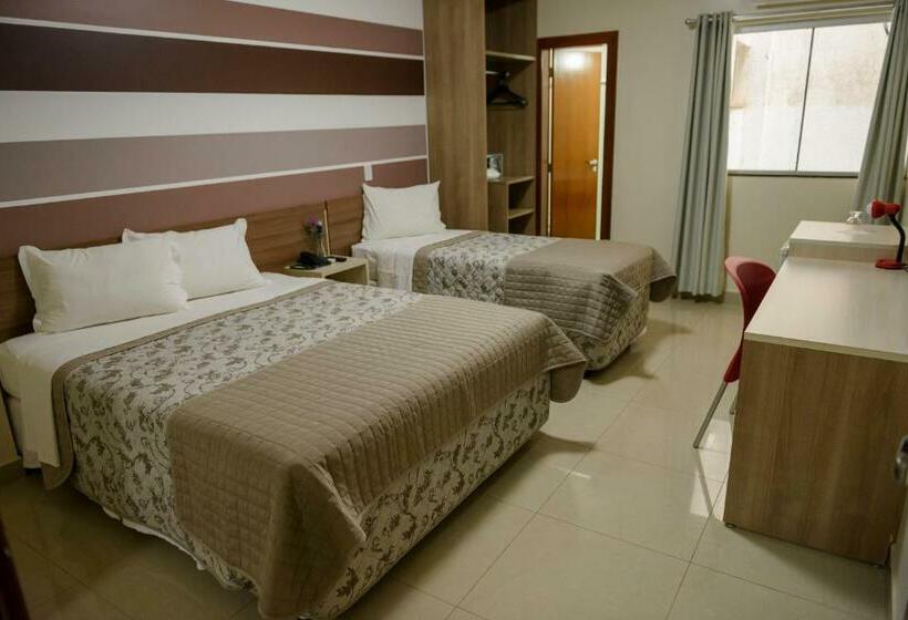 豪华房间, Maper Mardan