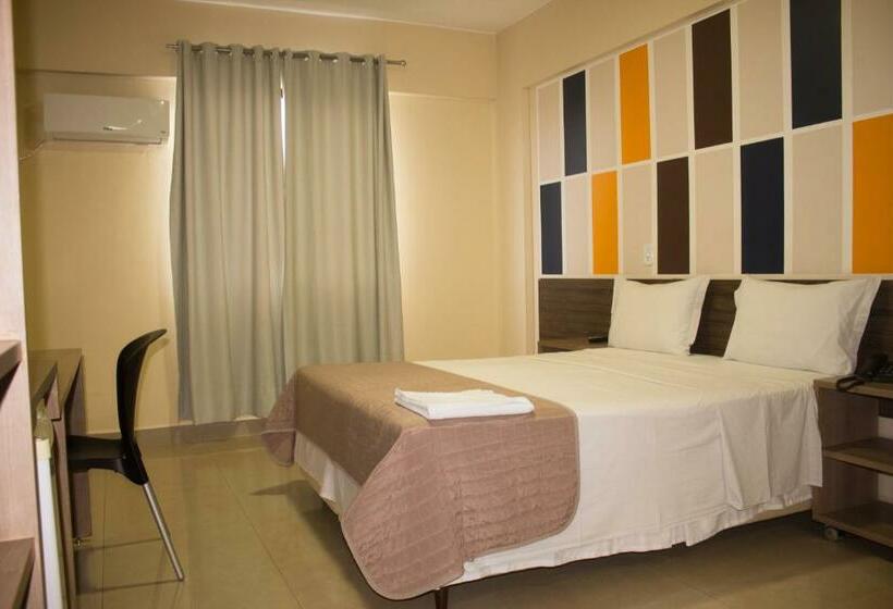 豪华房间, Maper Mardan