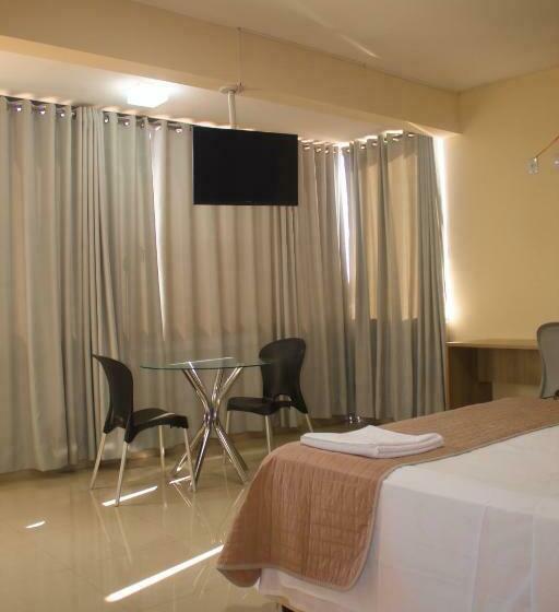 豪华房间, Maper Mardan