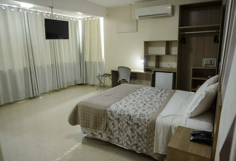 豪华房间, Maper Mardan