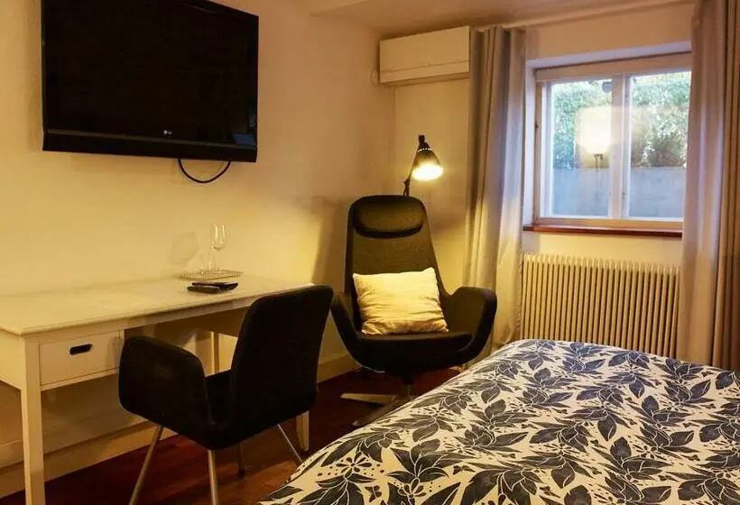 Chambre Economy, Millasvilla