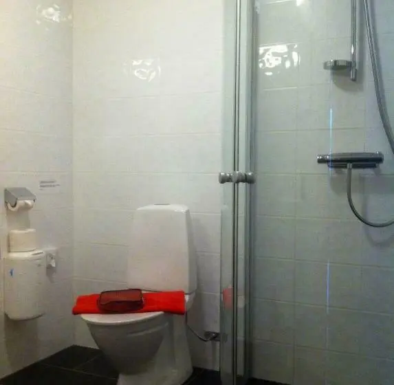 Chambre Economy, Millasvilla