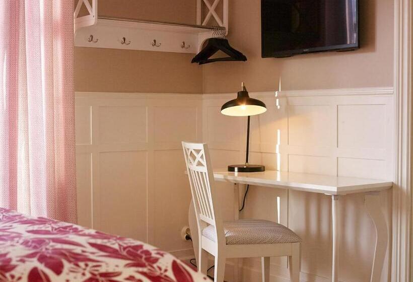 Quarto deluxe, Millasvilla