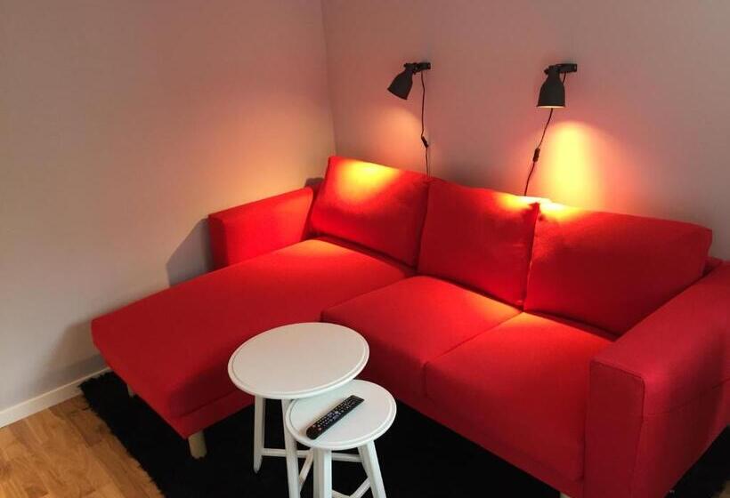 ویلای 1 خوابه با چشمانداز باغ, Millasvilla