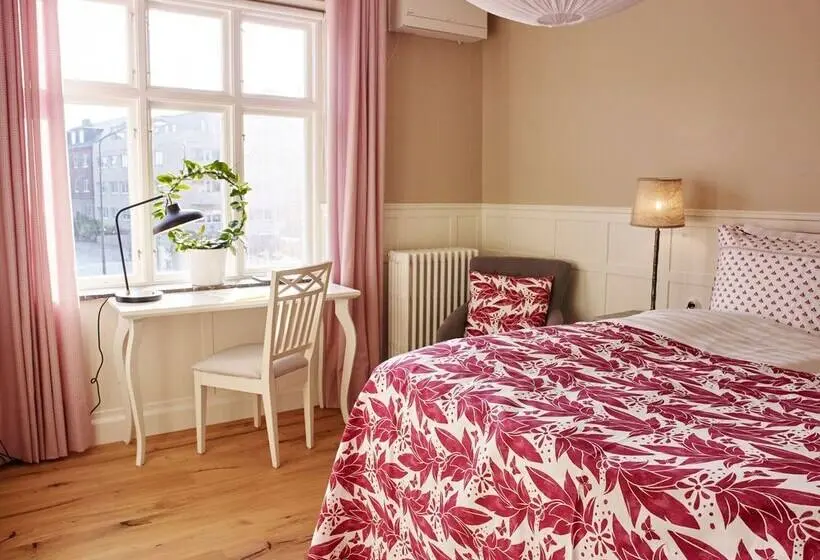 Chambre Deluxe, Millasvilla
