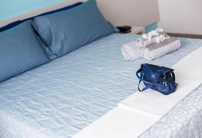 Triple Room Sea View, Platinum