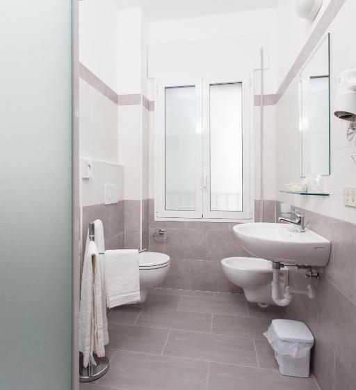 חדר סטנדרט לארבעה נוף לים, Platinum