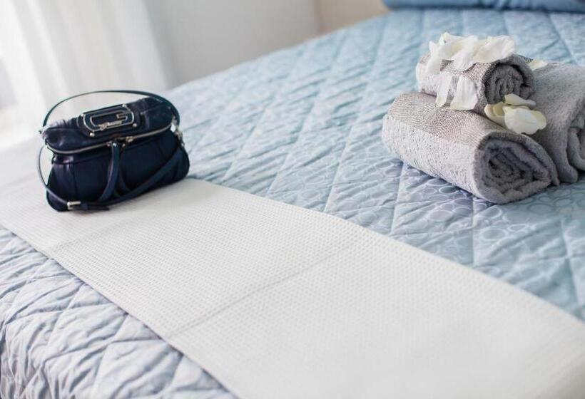 חדר סטנדרט לארבעה נוף לים, Platinum