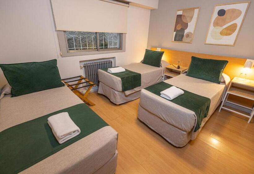 اتاق استاندارد سه نفره, Plaza Bariloche