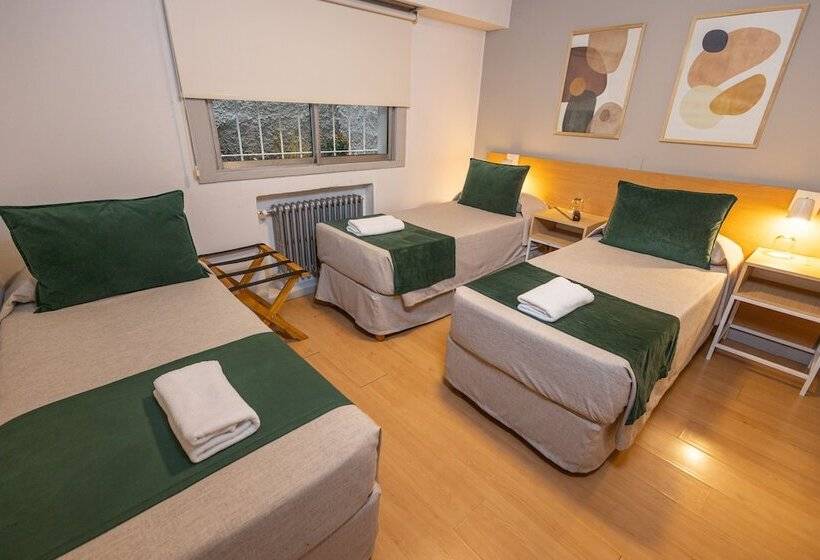 اتاق استاندارد سه نفره, Plaza Bariloche