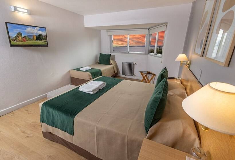 اتاق استاندارد سه نفره, Plaza Bariloche