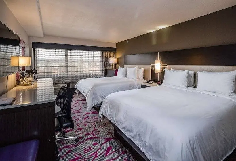 اتاق پرمیوم, Radisson Hotel Oakland Airport