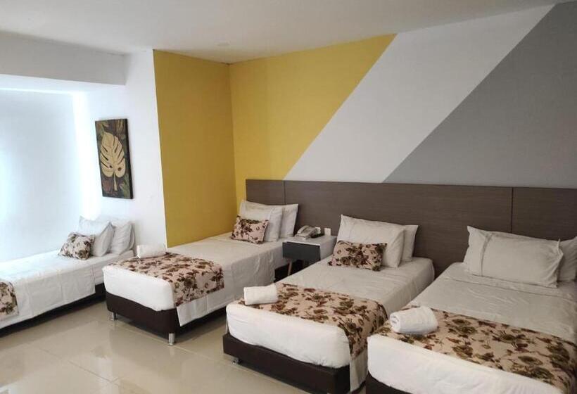 Номер Стандарт Трехместный, Santa Clara Boutique