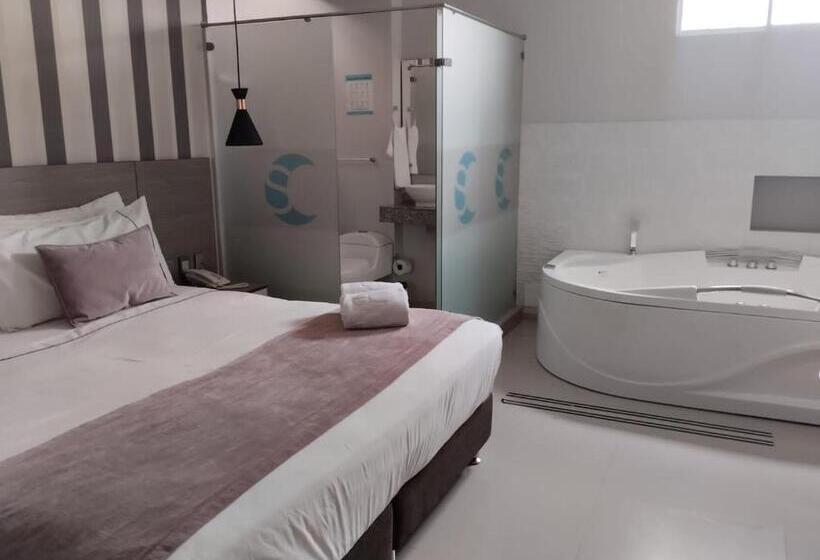 سوئیت با وان آب گرم, Santa Clara Boutique