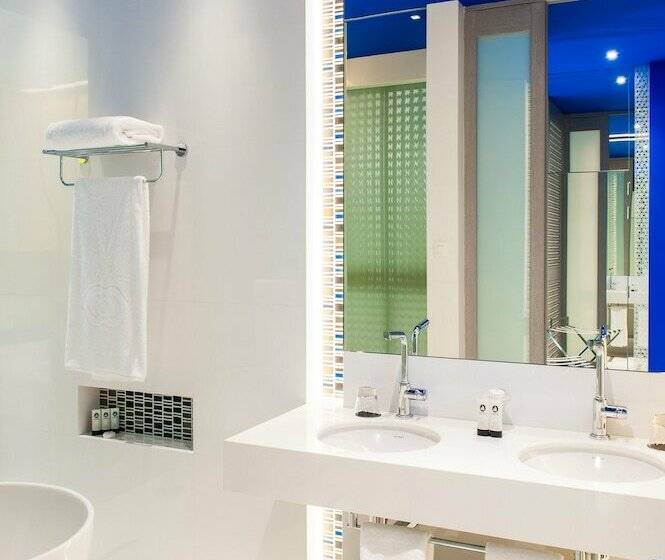 اتاق لوکس با چشم‌انداز دریا, Sofitel Tamuda Bay Beach And Spa